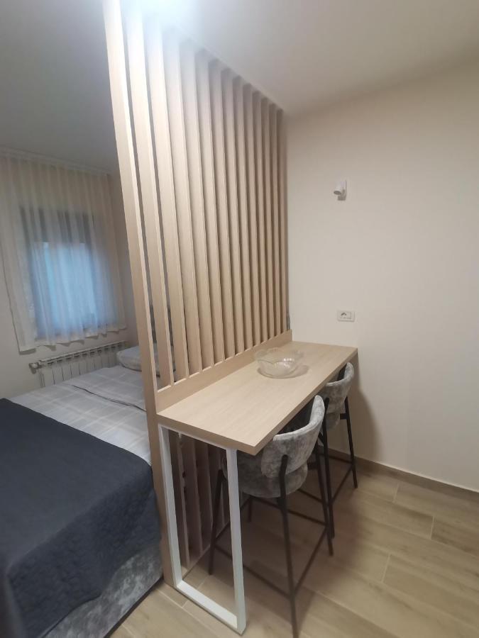 App Fratrici Apartment *